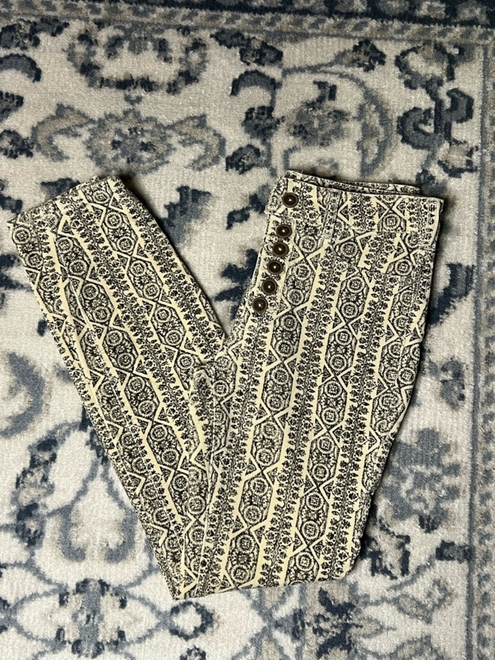 Anthropologie Cream‎ & Black Patterned Skinny Jeans